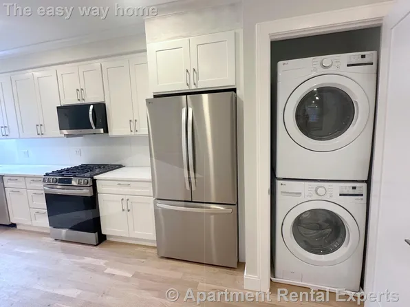 37 Gore St, Cambridge, MA