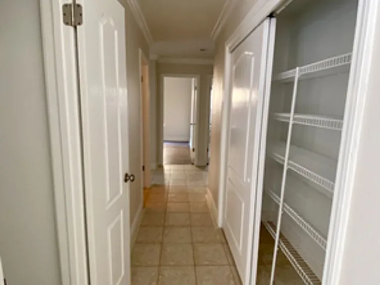 1679 E La Quinta Dr — Photo 14