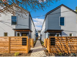 1044 S Donovan St, Seattle, WA