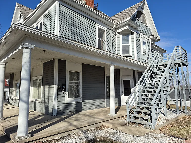 1203 Bank St #1/2 — Photo 22