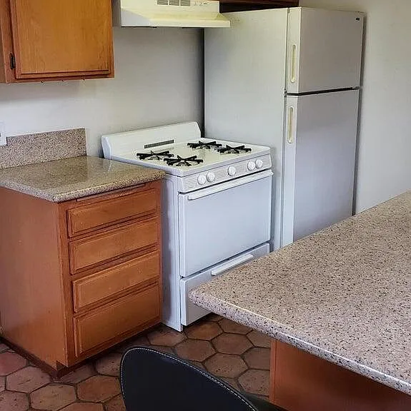 2305 Glendale Blvd #203 — Photo 5