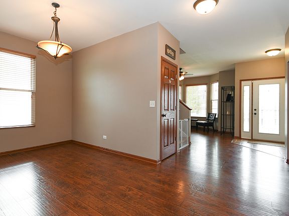 5th image of 25349 S Abbey Ln