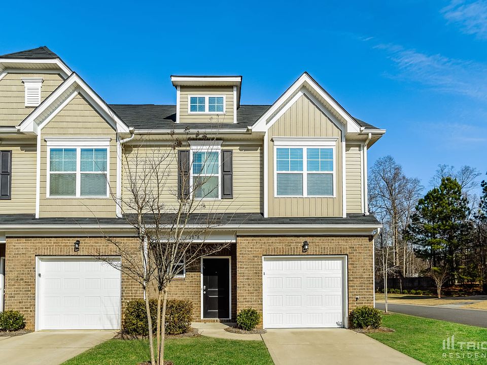 1st image of 2078 Aragon Ln