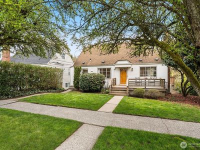 6232 38th Avenue NE, Seattle, WA, 98115