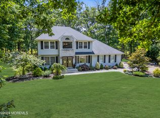 24 Bittersweet Dr, Jackson, NJ