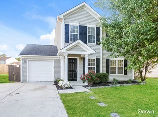 9536 Forest Path Dr, Charlotte, NC 28269