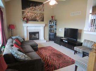 10310 N Kensington Ct, Kansas City, MO 64156