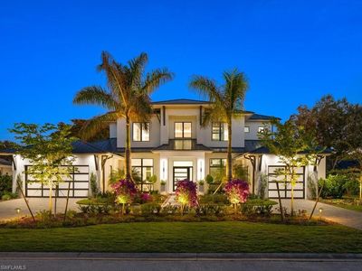 805 Knoll Wood CT, Naples, FL, 34108