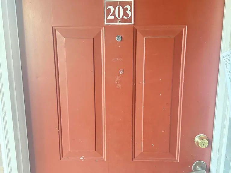 2520 Friedland Pl #203 — Photo 3