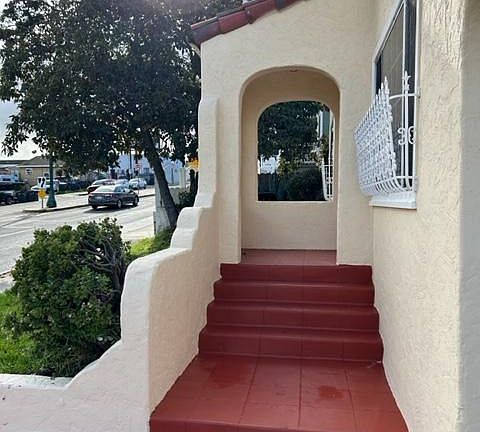 2nd image of 34 Highland Ave