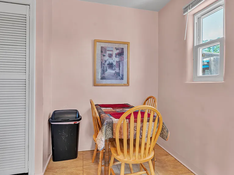 3522 Anderson Ave SE #1 — Photo 6