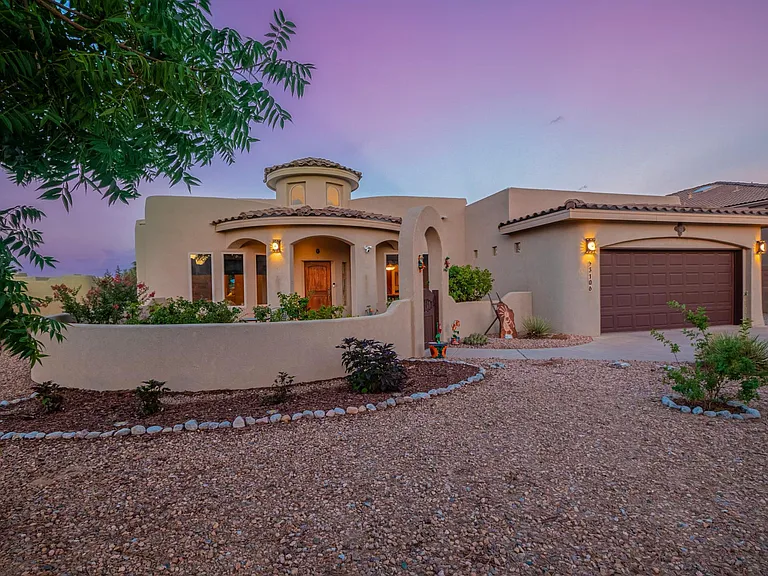 3106 Octavia Ct NE — Photo 1