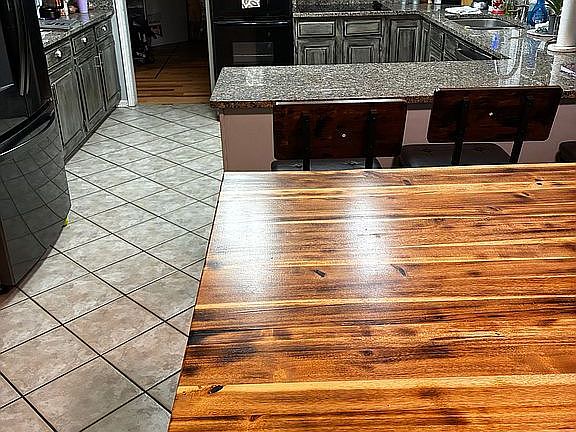 5th image of 3539 Central Rd