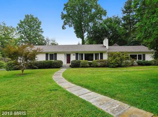 9115 Quintana Dr, Bethesda, MD 20817