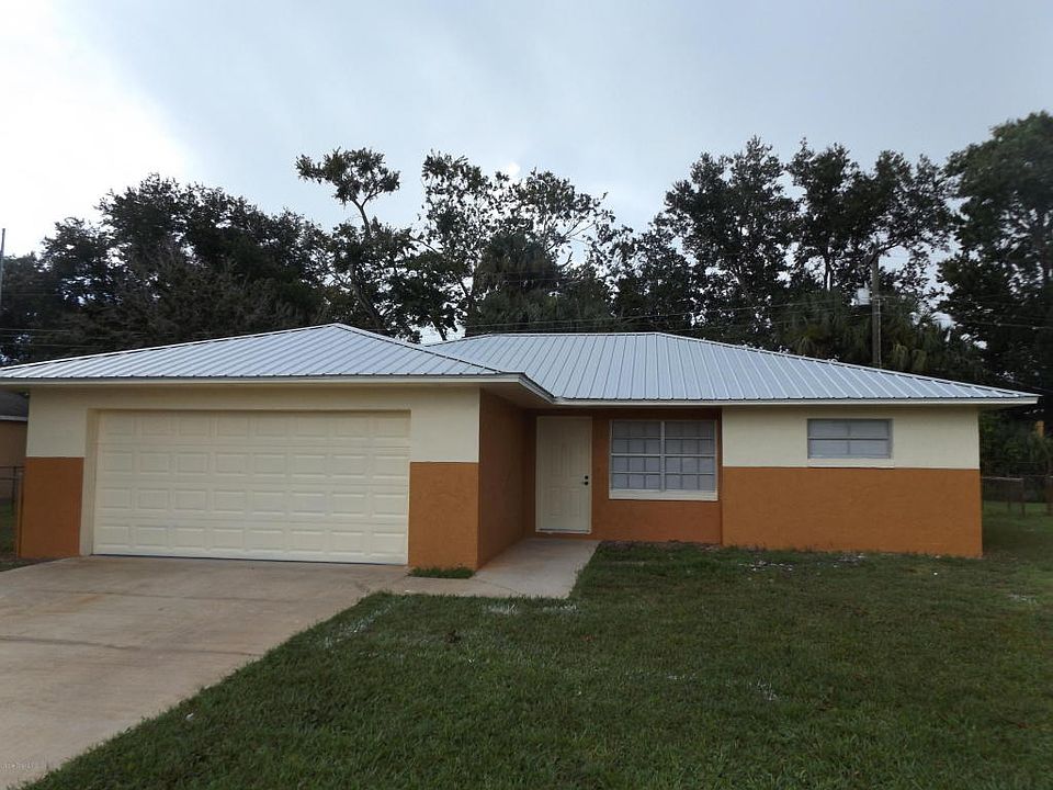 1st image of 2435 Alexander Dr