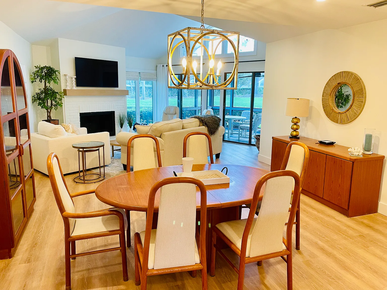 304 Quail Pointe Dr — Photo 4