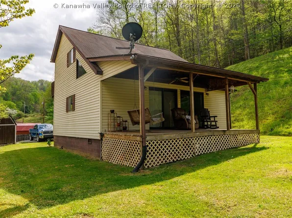 354 Mill Branch Rd, Chapmanville, WV 25508