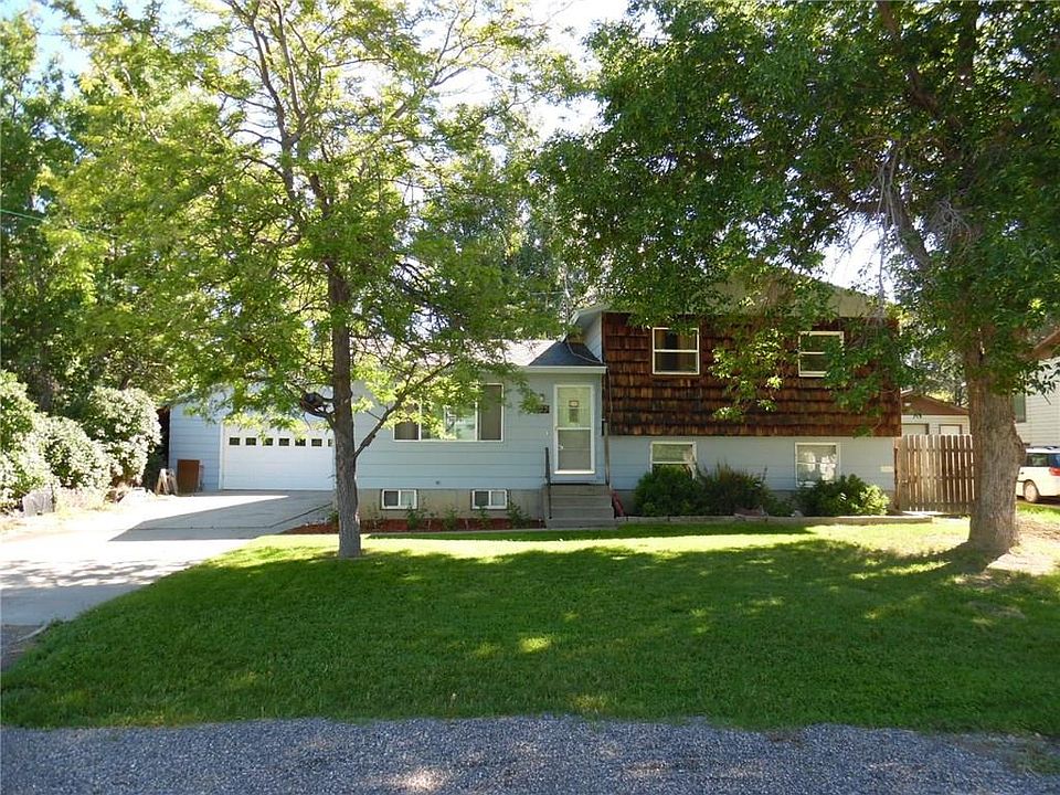 1st image of 233 Rolling Meadow Dr