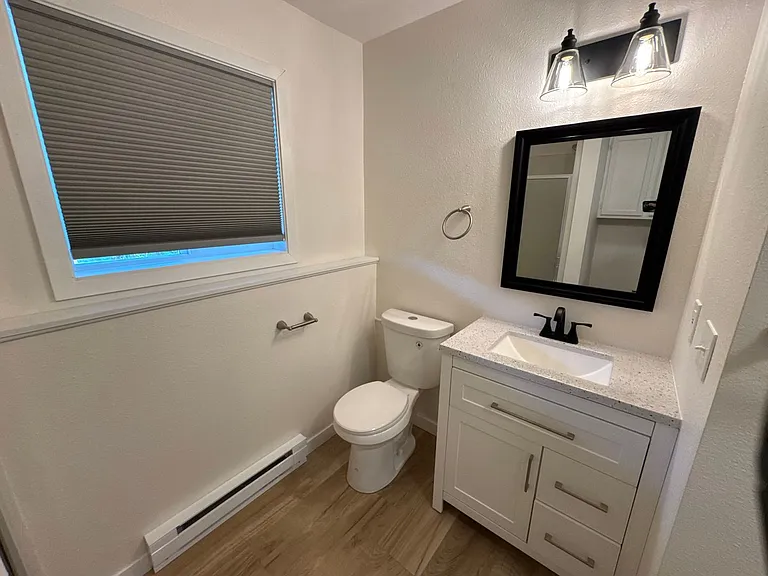 117 E Church St #1-5 — Photo 13