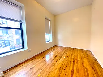 Rented by Nolita Group