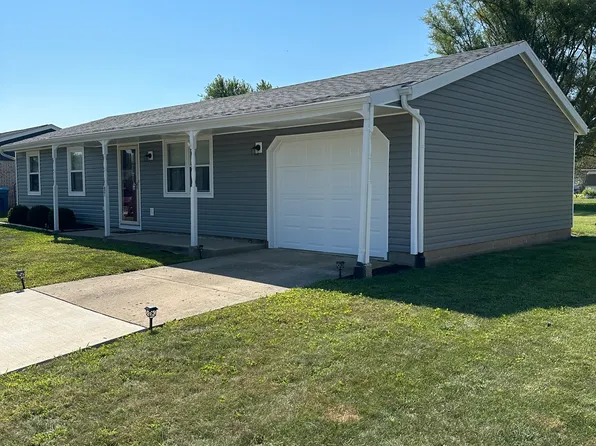 621 Jackson St, Jackson Center, OH 45334
