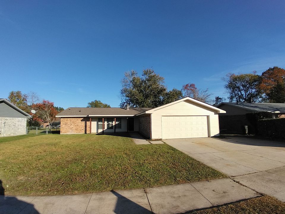 1st image of 2212 Appaloosa St