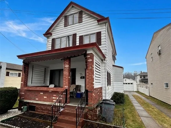 67 Rosamond St, Mc Kees Rocks, PA 15136