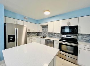 465 Bald Eagle Dr Unit 7, Naples, FL 34145