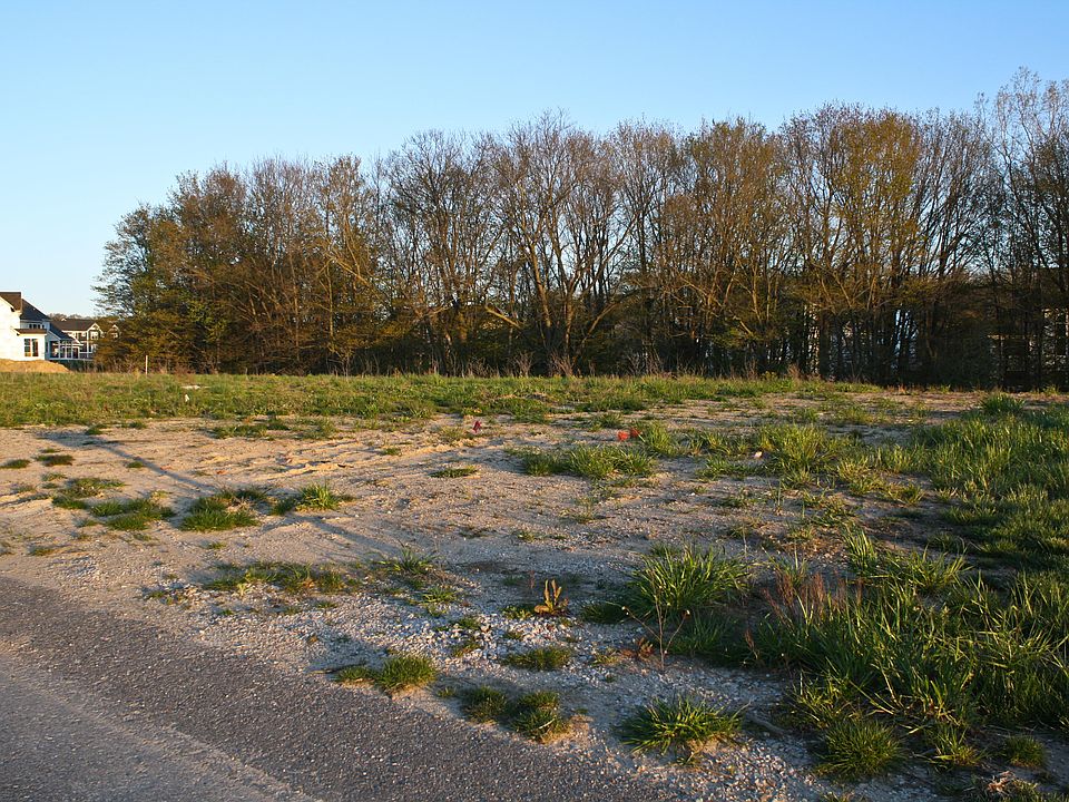 1st image of 634 Stonebridge Ct Lot 16