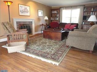 2349 Saint Peters Rd, Pottstown, PA 19465