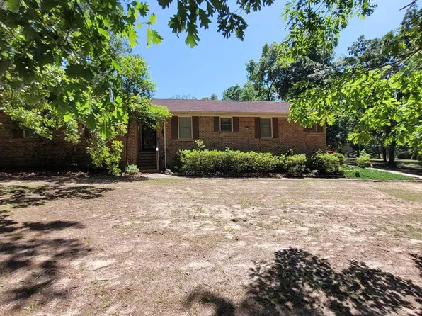 5904 Fish Rd, Dalzell, SC 29040