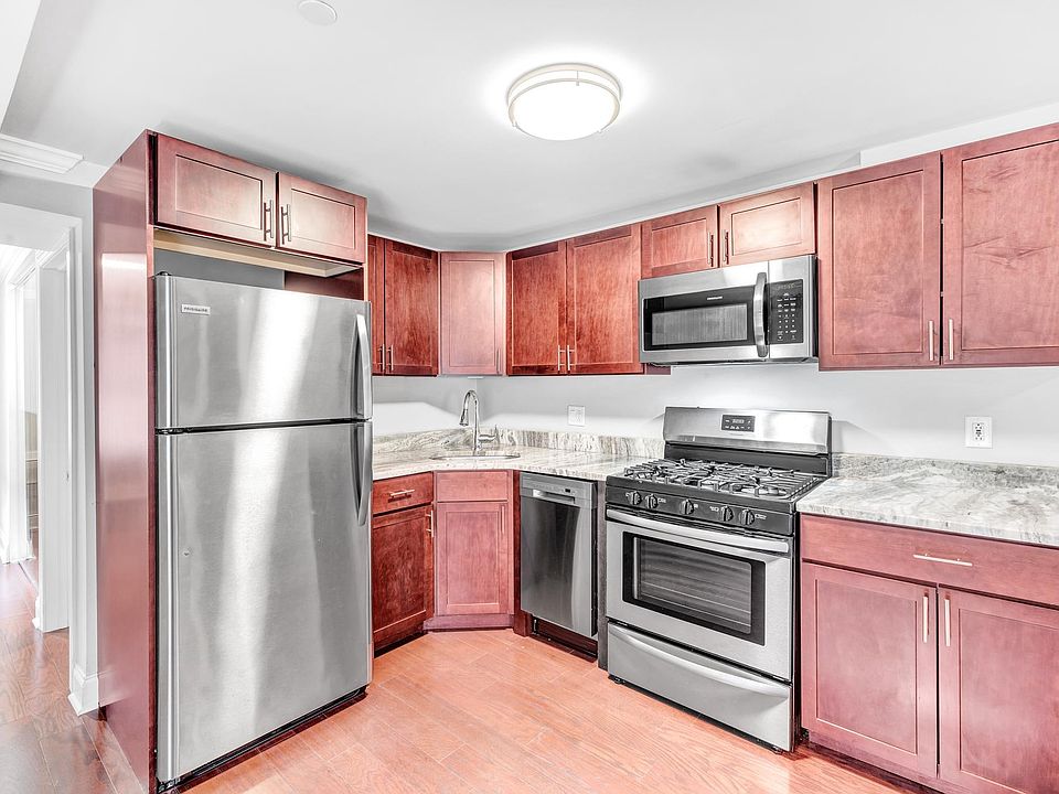 1st image of 602 S 2nd St #1