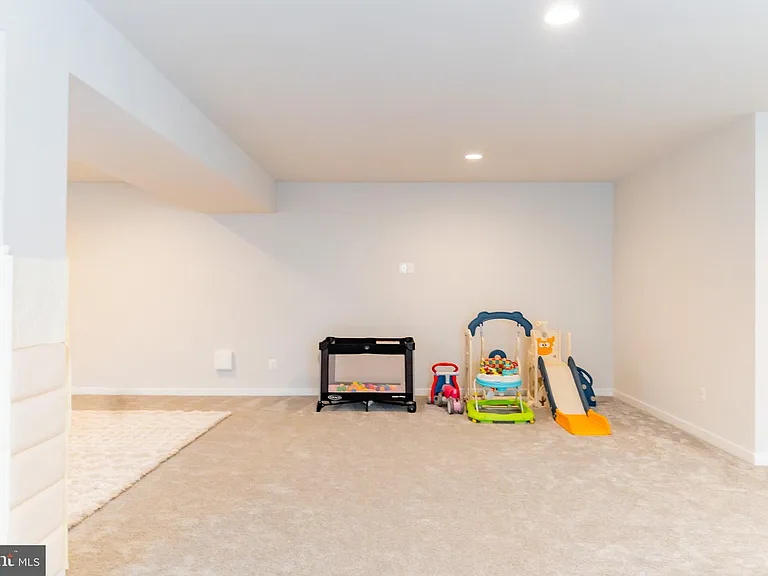 41914 Spring Air Dr — Photo 71