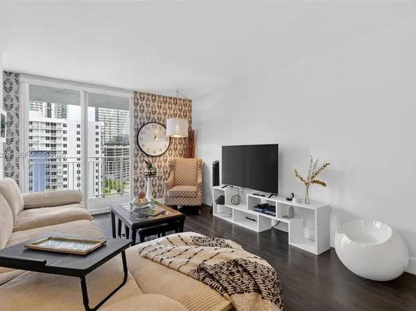 850 N Miami Ave #W-1202, Miami, FL 33136