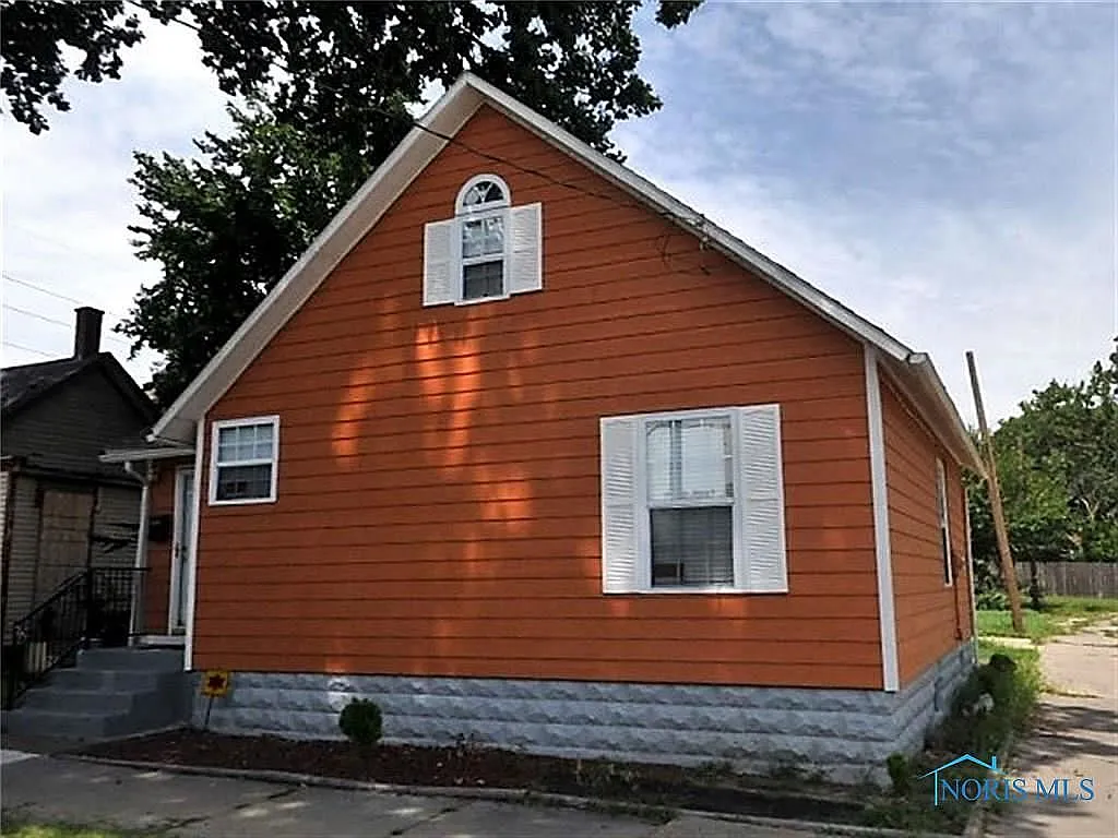 309 Sherman St photo 1
