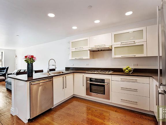 3rd image of 257 W 117th St APT 5B