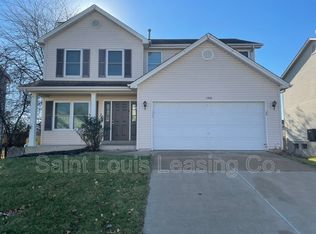 1331 Parmer Dr, Florissant, MO 63031