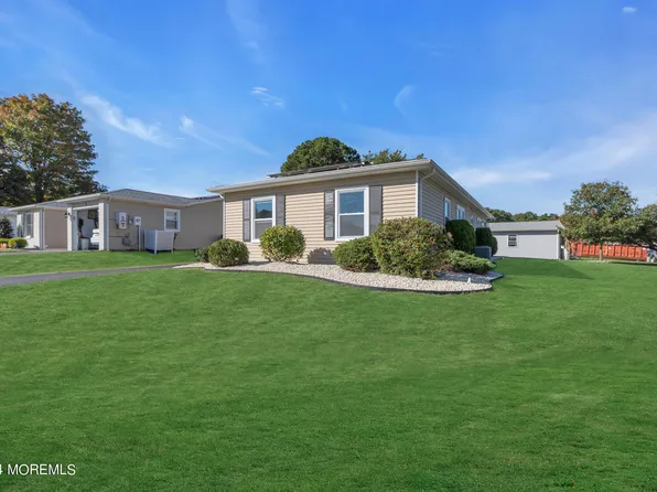 5 Bow Drive, Brick, NJ 08723