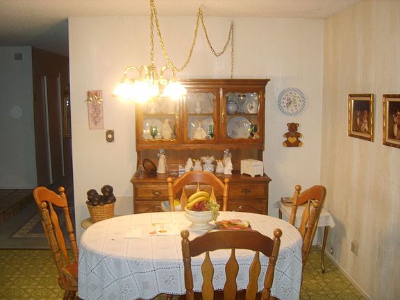 Kitchen/dinning
