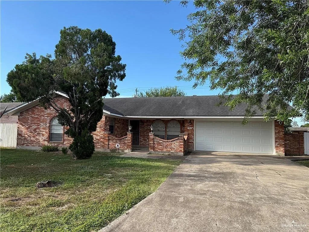 3 bed, 2.0 bath, 1580 sqft, $1,550 — Photo 1