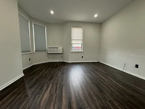 Studio, $1,550 — Photo 2