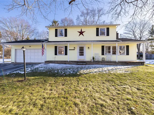 75 Brentwood Ln, Fairport, NY 14450