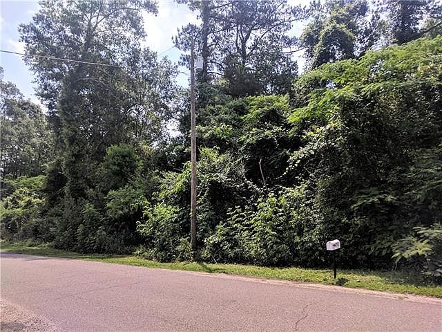1st image of 211 Paul Ln