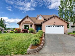 7669 Fidalgo Ct NW, Bremerton, WA 98311