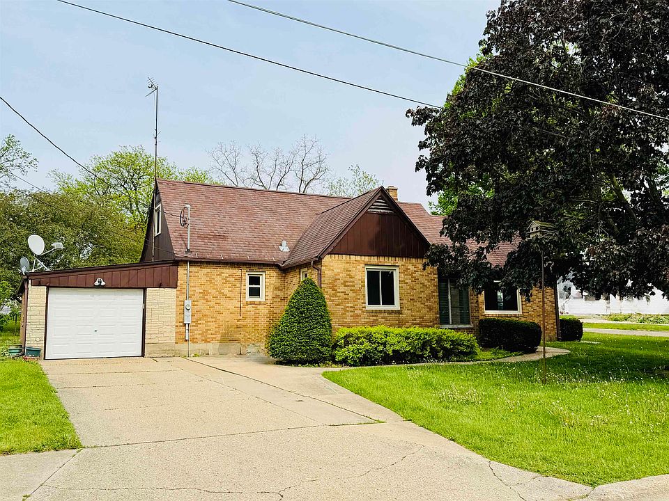 1st image of 820 9th Ave