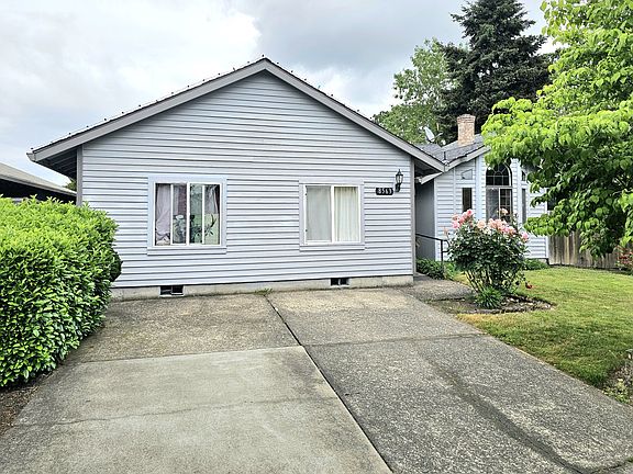 4th image of 8563 SW Hamlet St