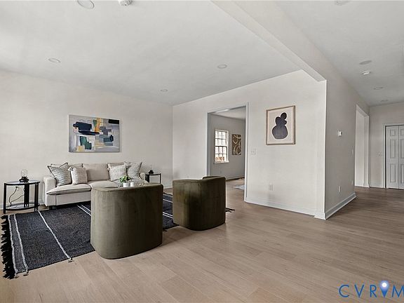 5th image of 2426 Venable St
