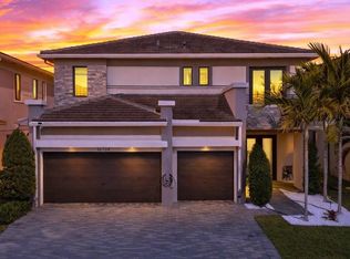 10705 Aqua Ct, Parkland, FL 33076