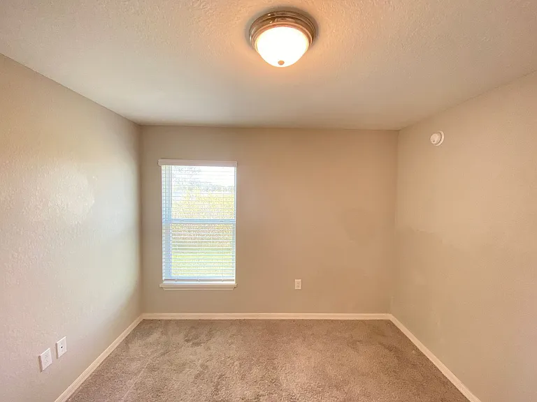 188 Foxtail Loop — Photo 6