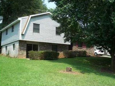 2776 Shelley Ln, Ellenwood, GA, 30294